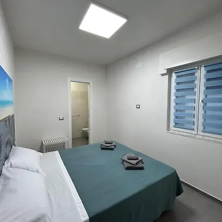 Apartment Santorini By Santorini House San Pietro in Bevagna